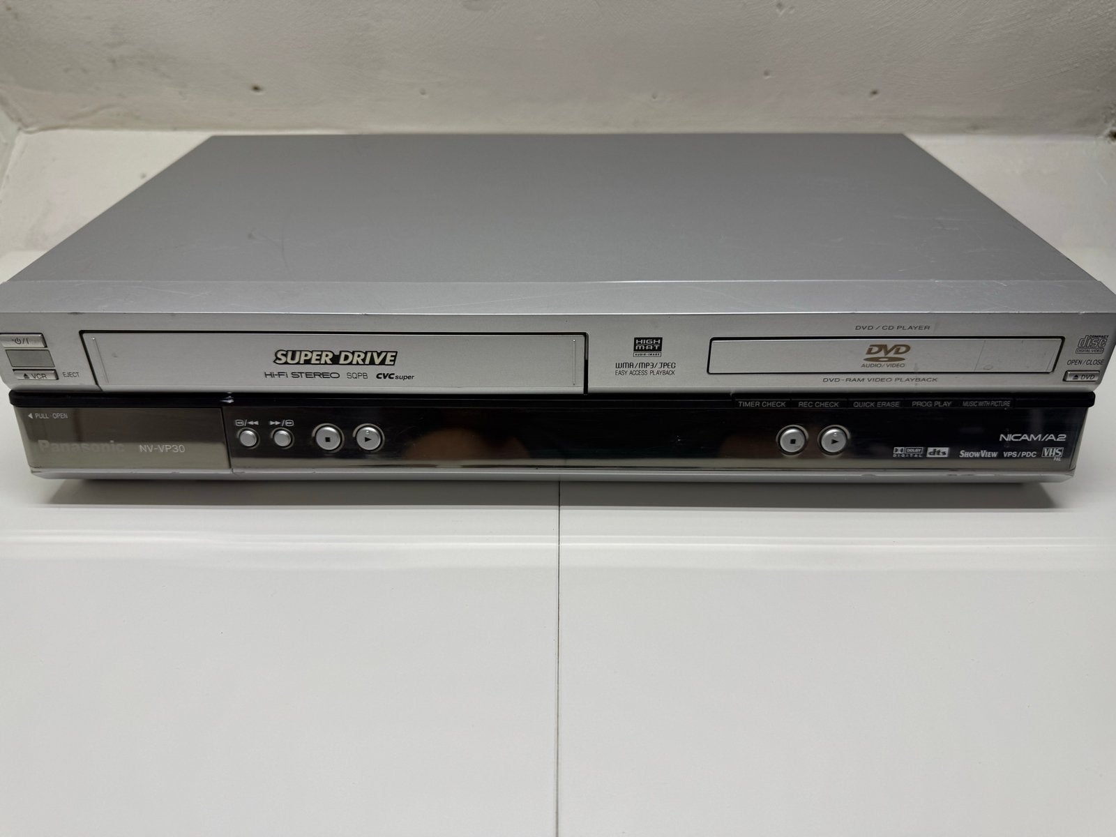 Panasonic NV-VP30 Video DVD Combi Speler - Werkt Goed, Ophalen of Verzenden, Gebruikt, VHS-speler of -recorder