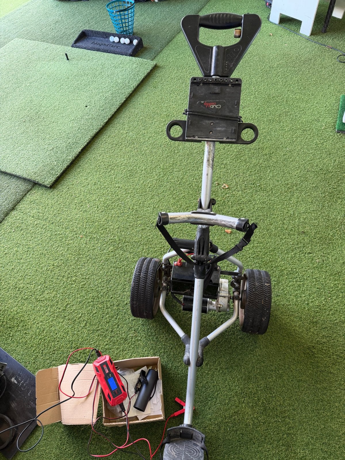 Elektrische golftrolley - Oud model, werkt perfect, Ophalen of Verzenden, Gebruikt, Golfkar, Overige merken