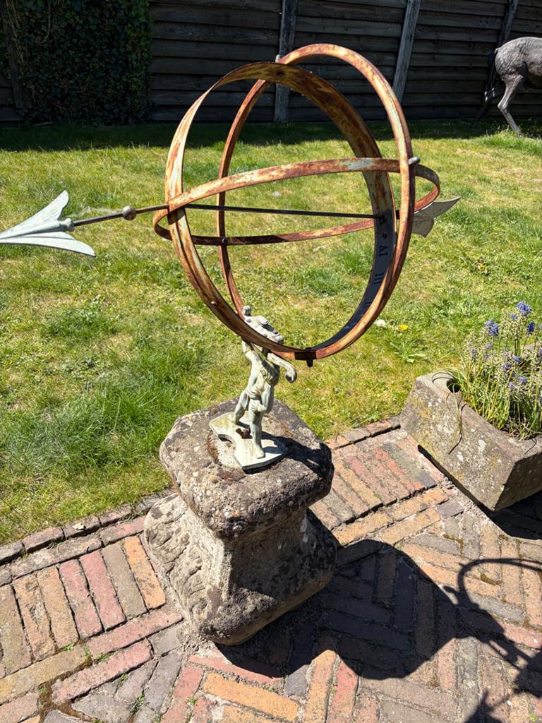Antieke Zonnewijzer op Stenen Sokkel - Tuindecoratie, Ophalen of Verzenden, Gebruikt