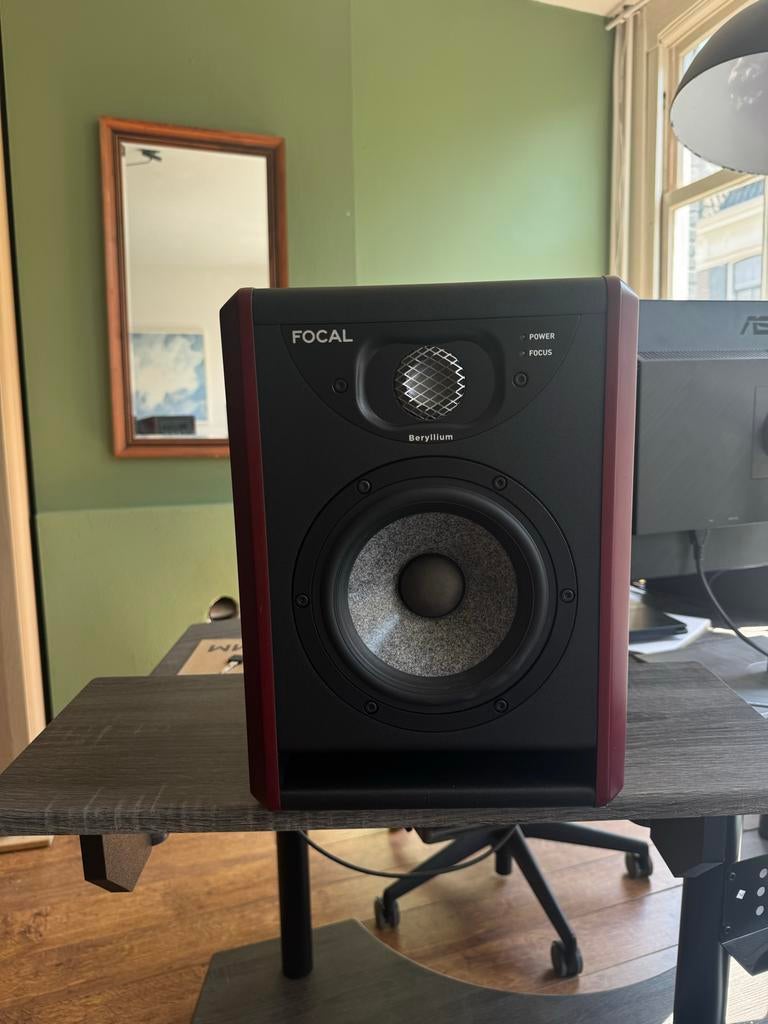 Volledige studio set up, Focal st6, Apollo twin x arc studio, Refurbished, 120 watt of meer, Front, Rear of Stereo speakers, Ophalen
