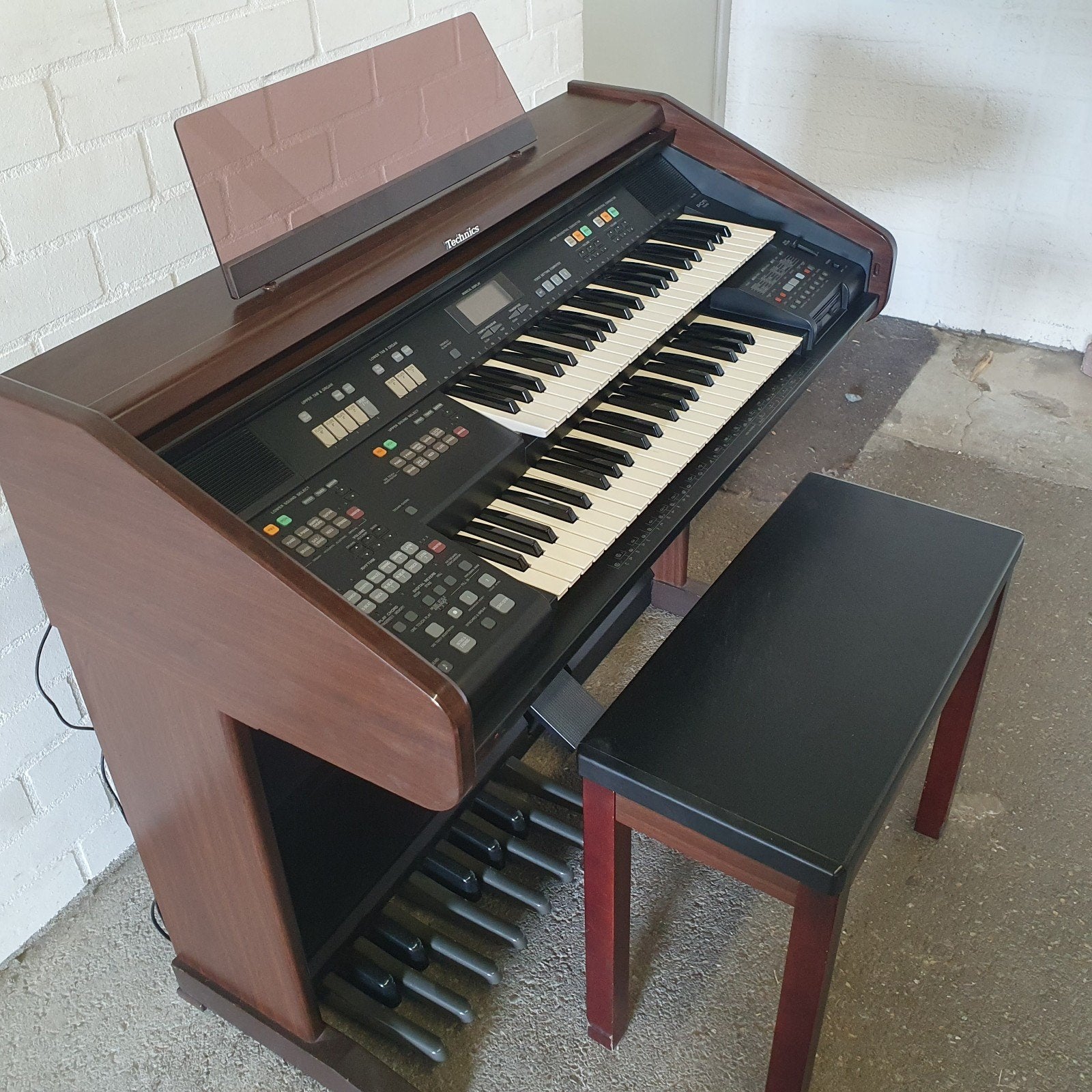 Net orgel. Alles werkt naar behoren., Muziek en Instrumenten, Ophalen, 2 klavieren, Orgel