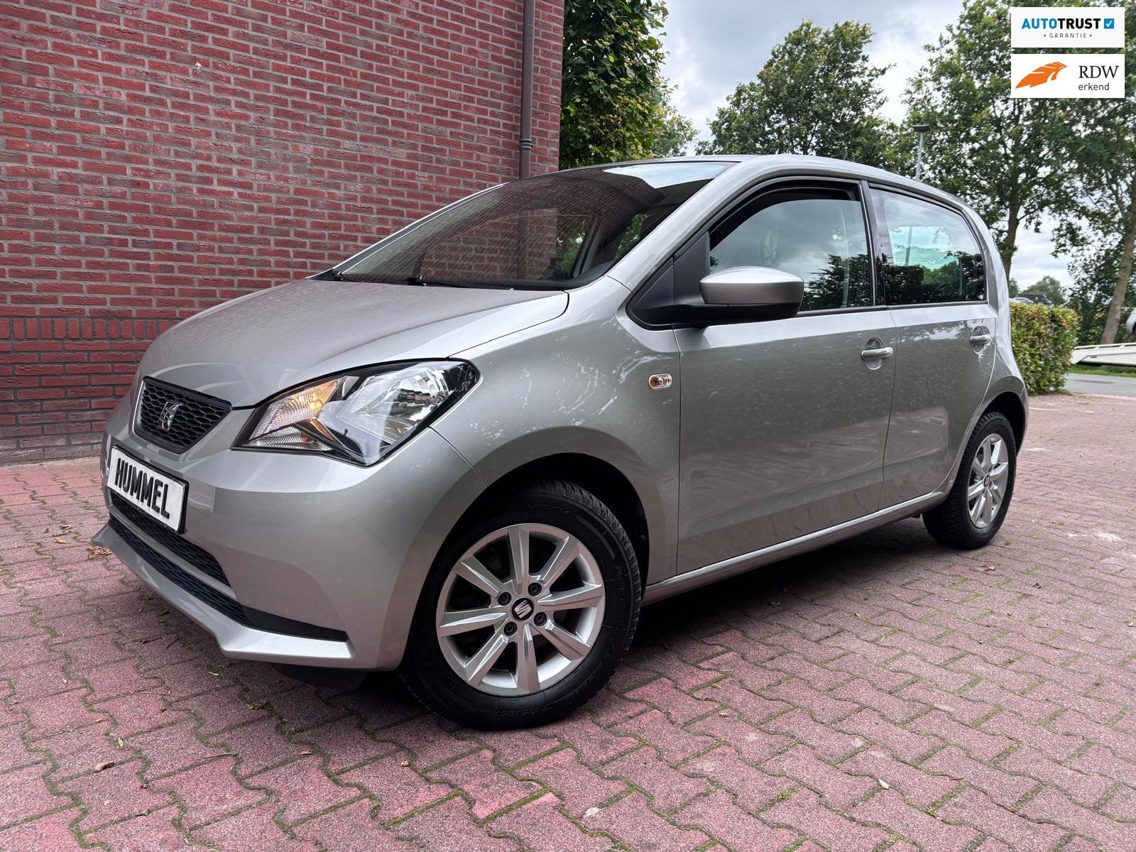 SEAT Mii 1.0 Style, Voorwielaandrijving, Stof, Gebruikt, Zwart