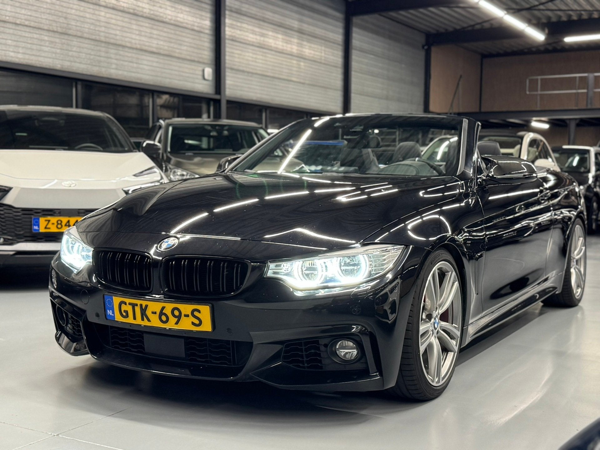 BMW 4-serie Cabrio 435i M Sport 19''/HUD/NEKVERWARMING, Auto's, Dealer onderhouden, Achterwielaandrijving, Gebruikt, 4-Serie