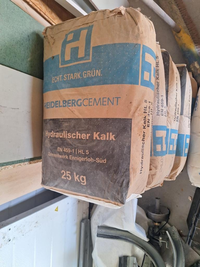 Metsel cement met kalk, Ophalen of Verzenden, Overige typen