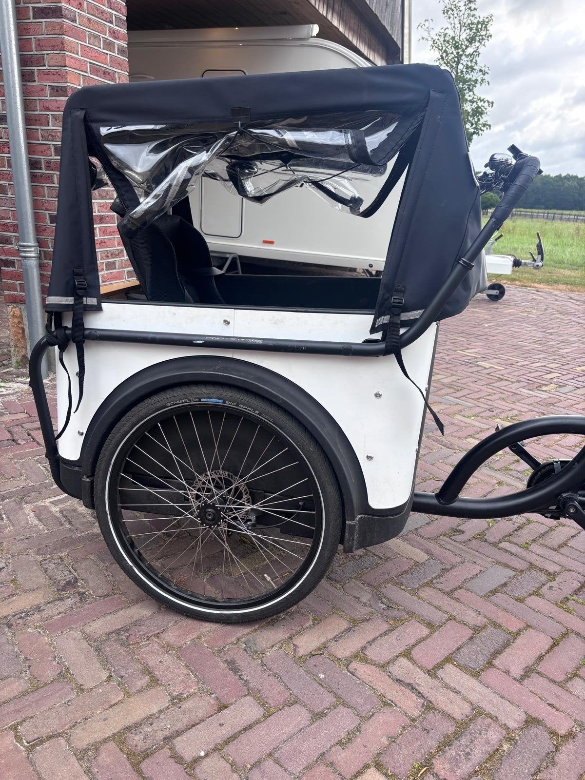 Royal Cargo Bikes Bakfiets - Elektrisch met Huif, Overige merken, Elektrisch, Ophalen of Verzenden, Zo goed als nieuw