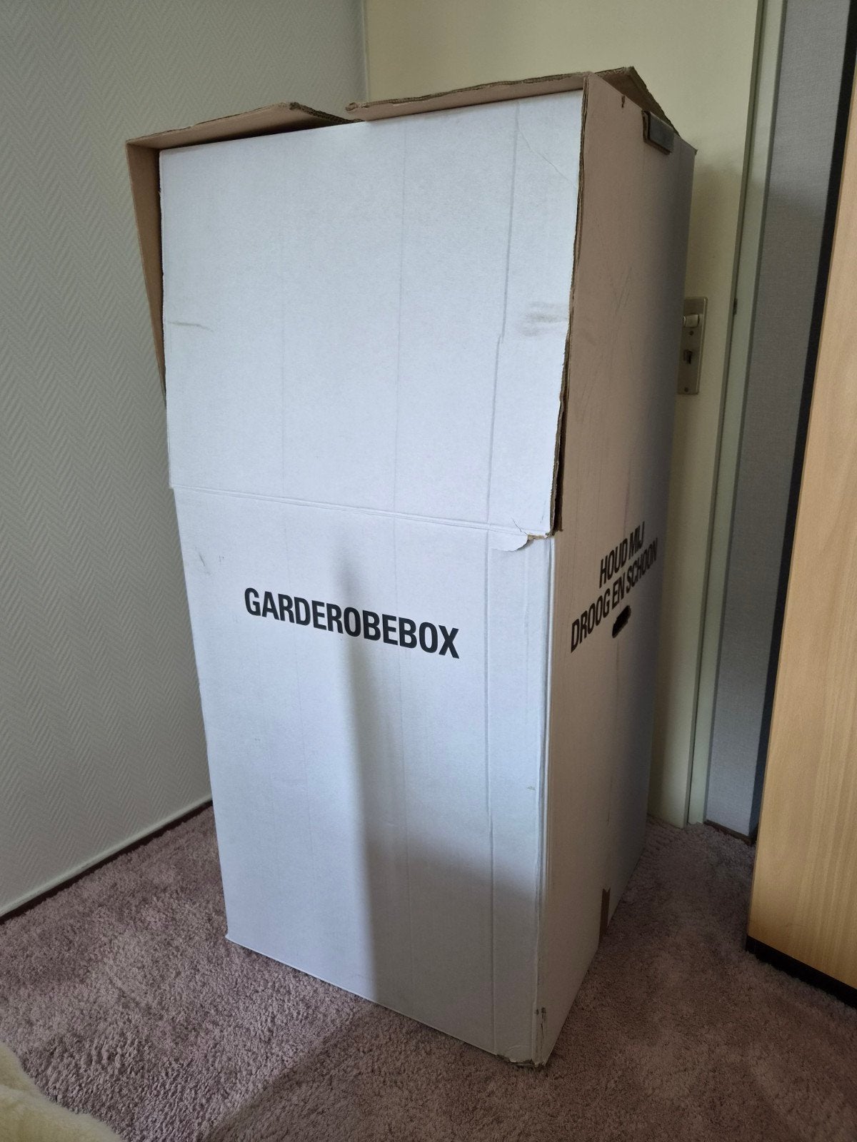 1 garderobebox, Ophalen, Opvouwbaar, 50 cm of meer, Doos