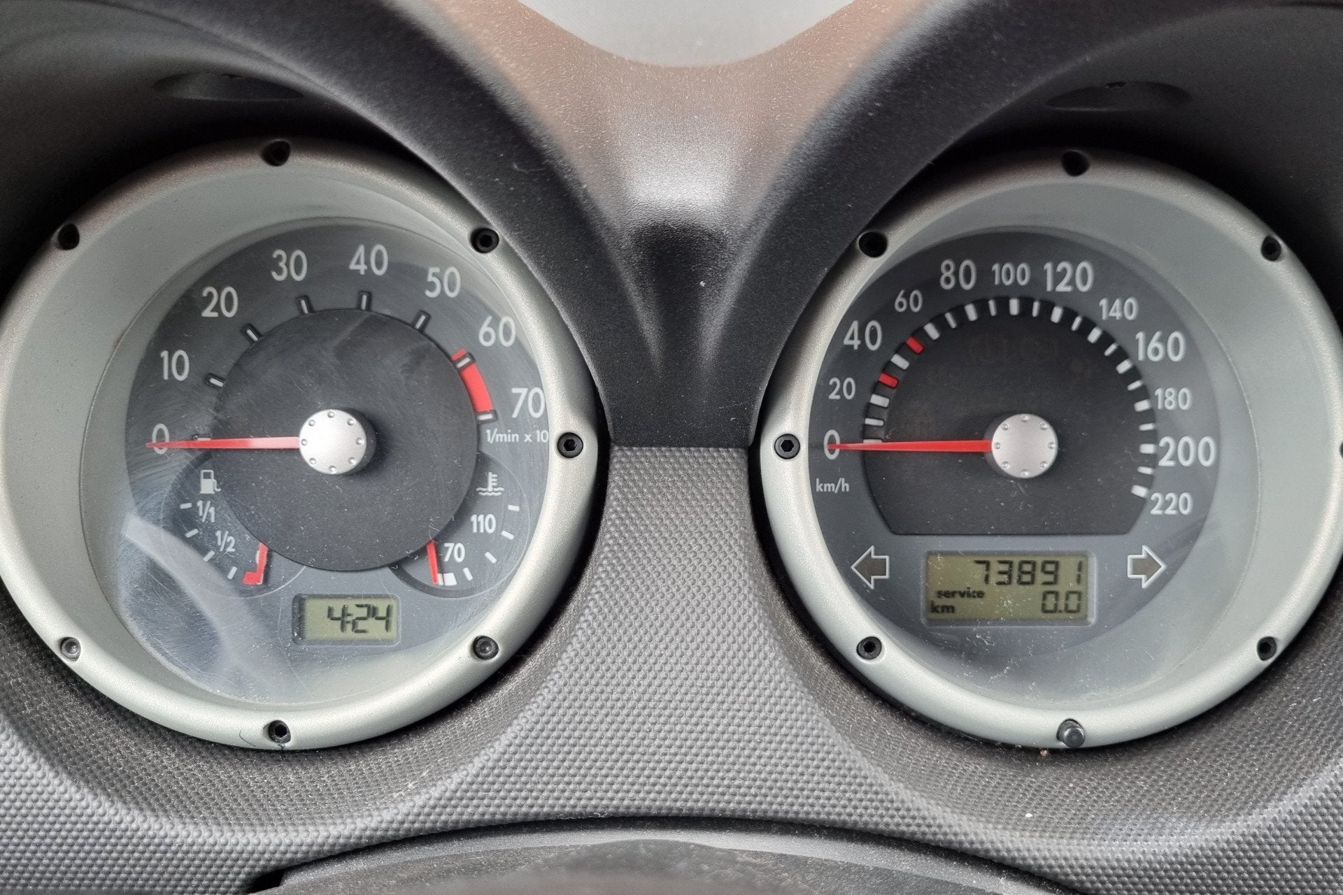 Volkswagen Lupo 1.4 Basis, 73.000km NAP, 3e eigenaar, Radio/, Voorwielaandrijving, Gebruikt, 31 €/maand, 4 cilinders