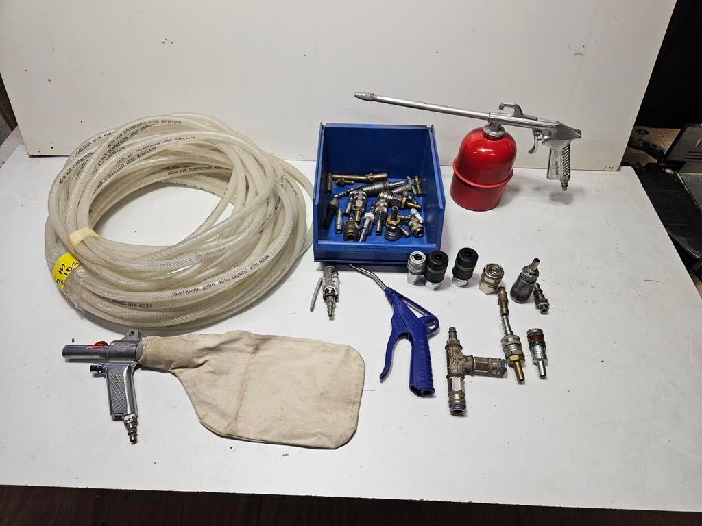 Compressor toebehoren, luchtslang,nippels, vloeistofbeker, Ophalen of Verzenden