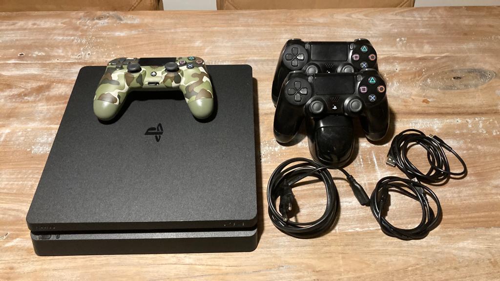 PlayStation 4 (disc), Ophalen of Verzenden, Gebruikt