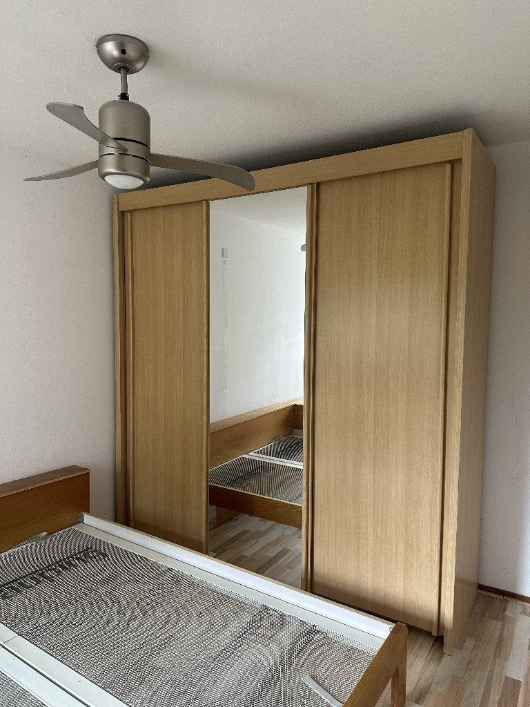Kast, Ophalen, 250 tot 300 cm, Zo goed als nieuw, 150 tot 200 cm