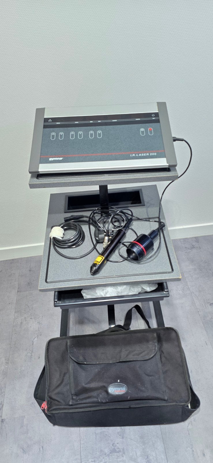 Gymna I.R. Laser 200 Infrarood Lasertherapie Apparaat, Ophalen of Verzenden, Gebruikt, Overige typen