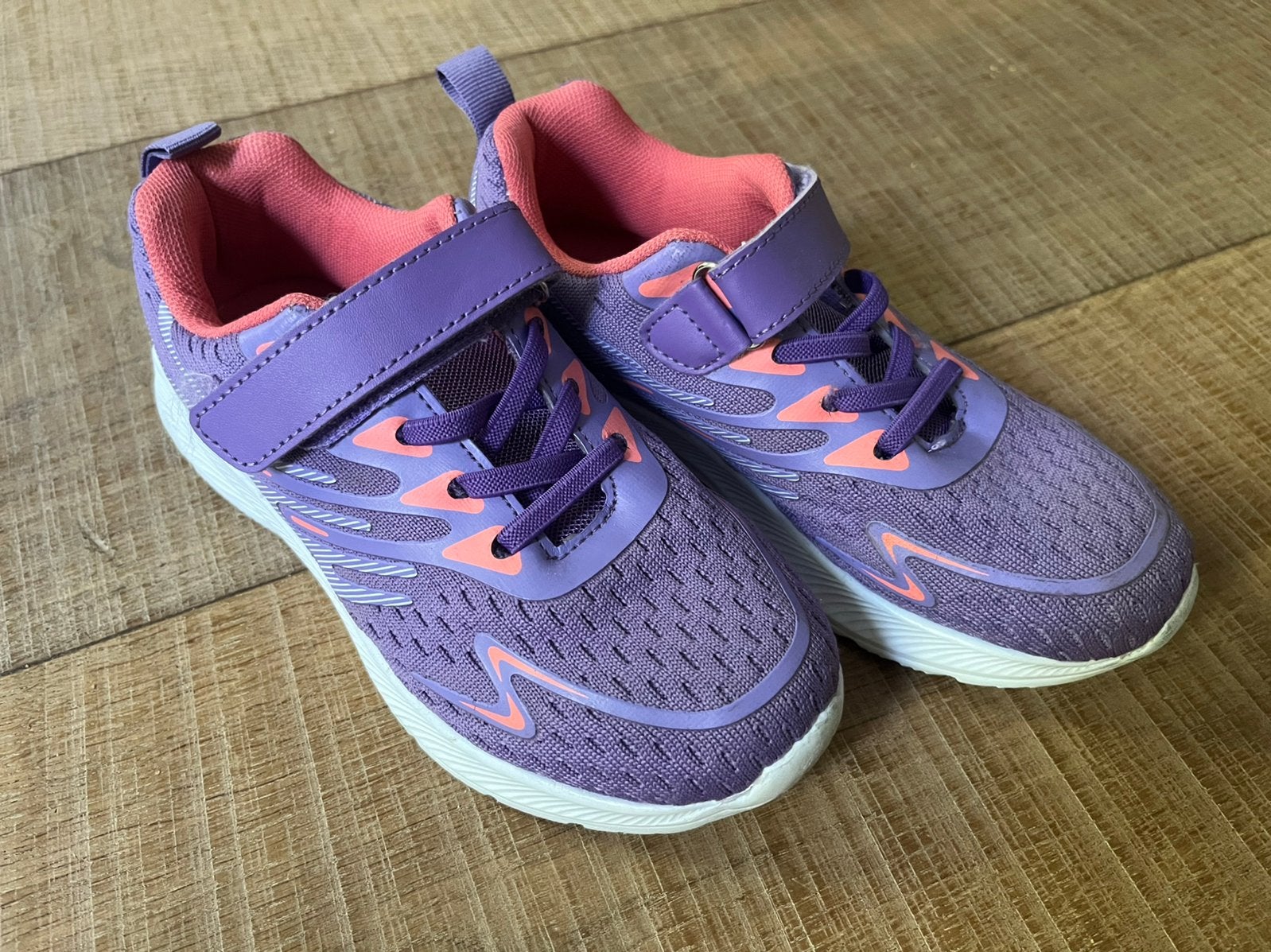 Osaga sportschoenen maat 32, Ophalen of Verzenden, Zo goed als nieuw, Sportschoenen
