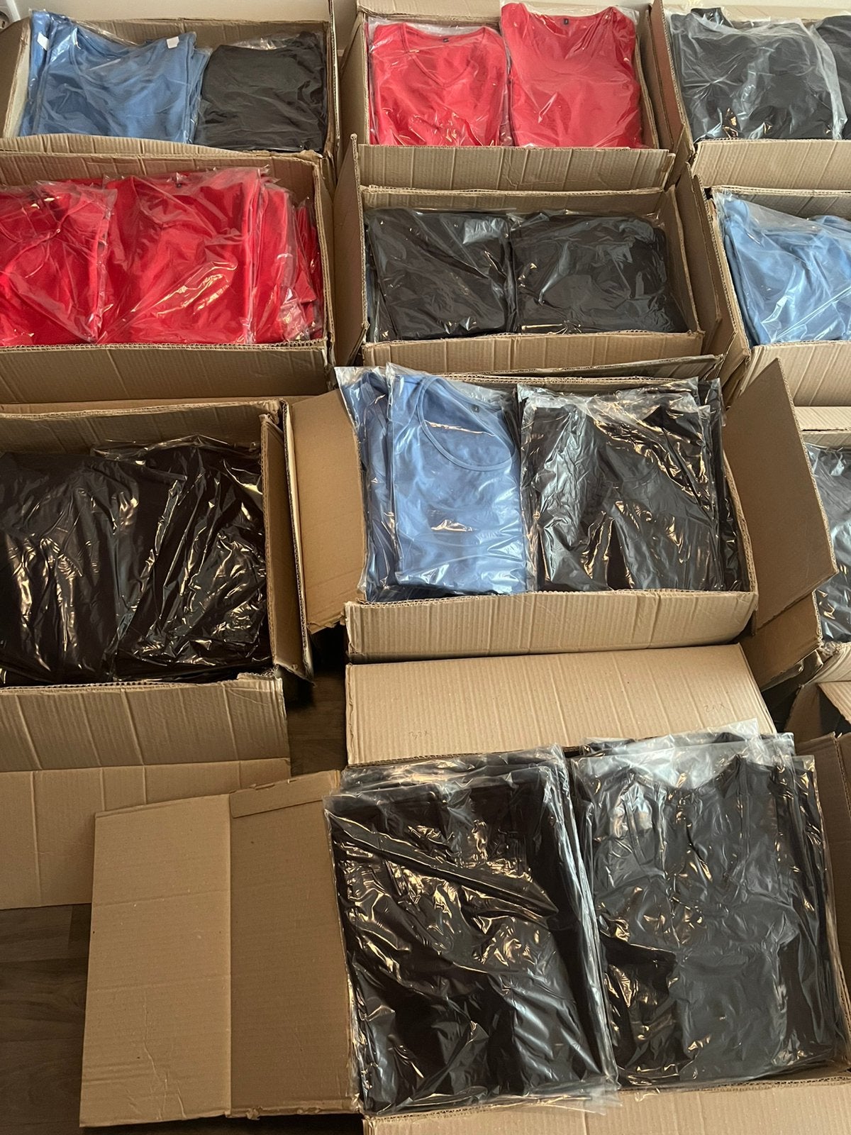 partij handel dames sport kleding nieuw 400 stuks, Kleding | Dames, Overige Dameskleding, Ophalen, Nieuw