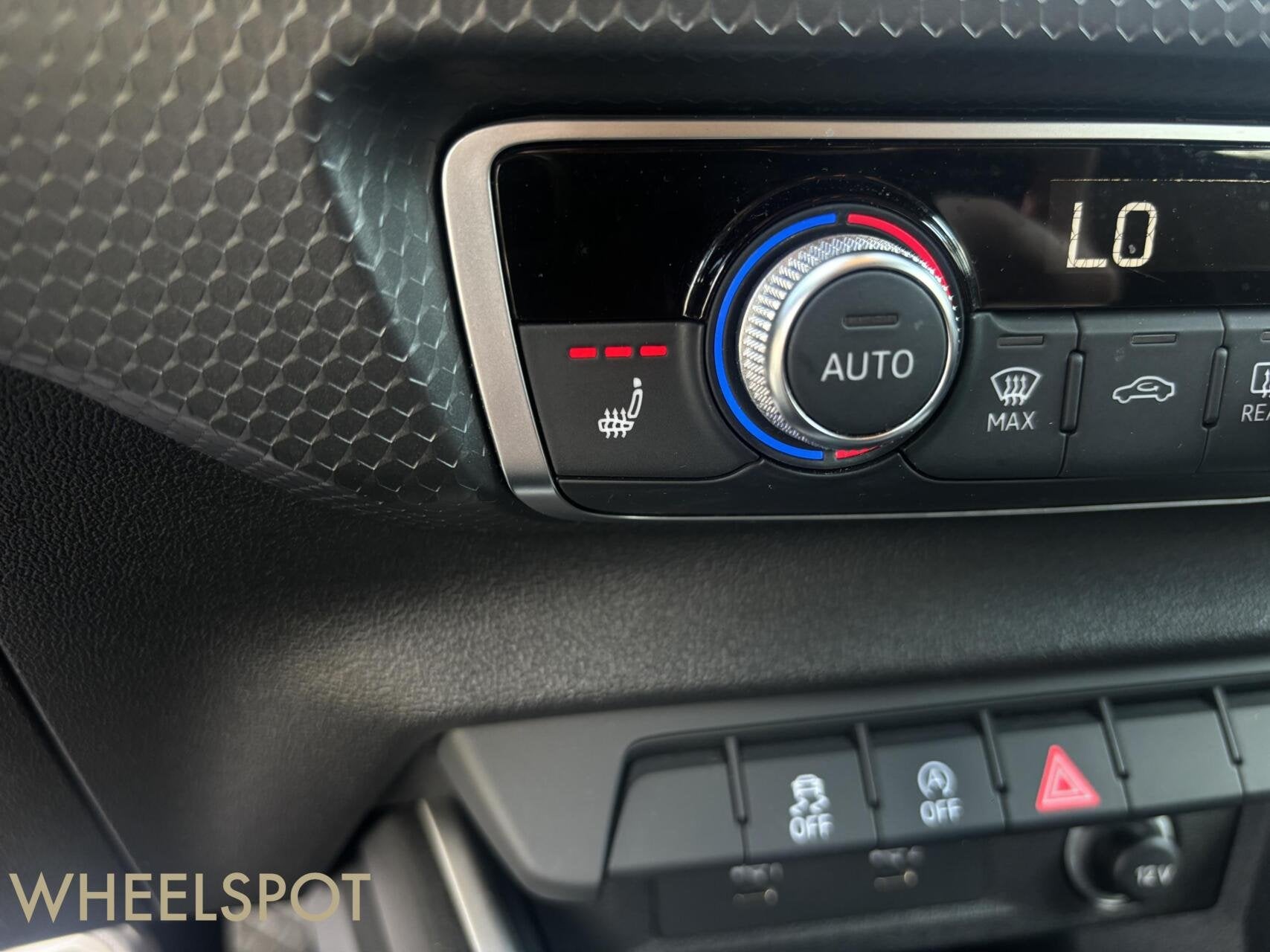 Audi A1 Sportback 30 TFSI|Automaat|Carplay|Stoelverwarming, Stof, Bedrijf, 3 cilinders, LED verlichting