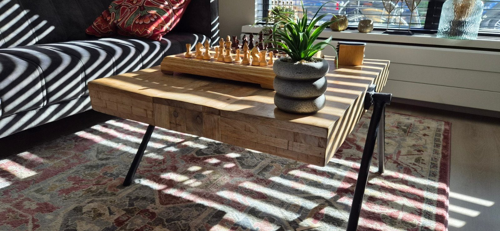 Mangohouten salontafel en bijzettafels met metalen onderstel, Gebruikt, 50 tot 100 cm, Rond, 50 tot 100 cm