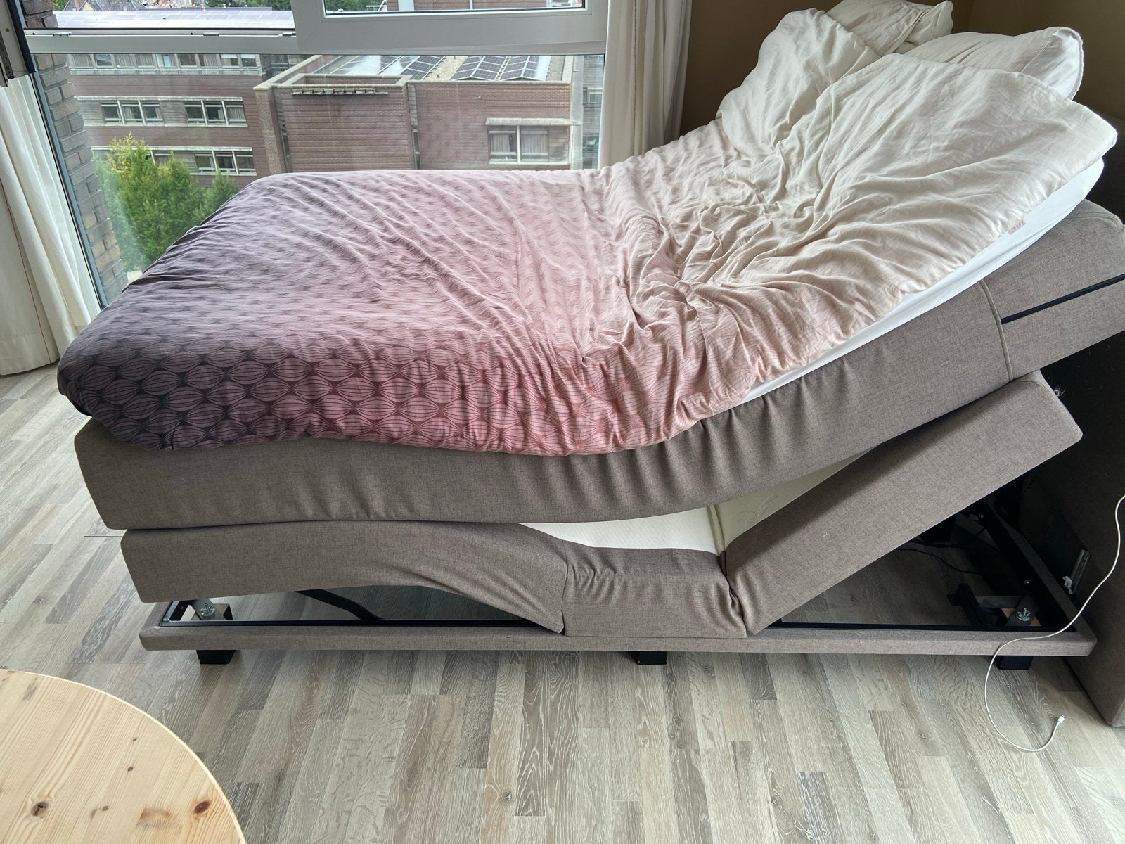 Verstelbaar tweepersoons boxspring bed met hoofdbord, Ophalen, Tweepersoons, 140 cm, 200 cm