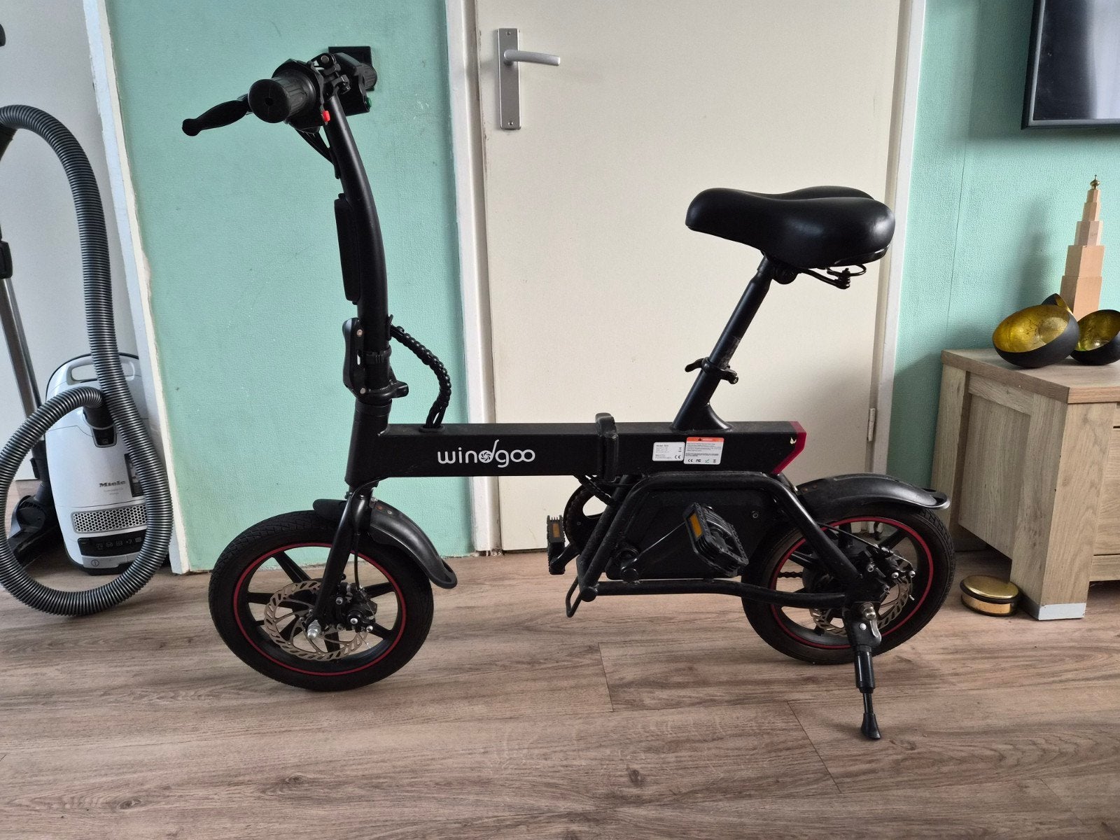Wingsgoo elektrische vouwfiets met gashendel, in goede staat, Fietsen en Brommers, Fietsen | Vouwfietsen, Ophalen, Zo goed als nieuw