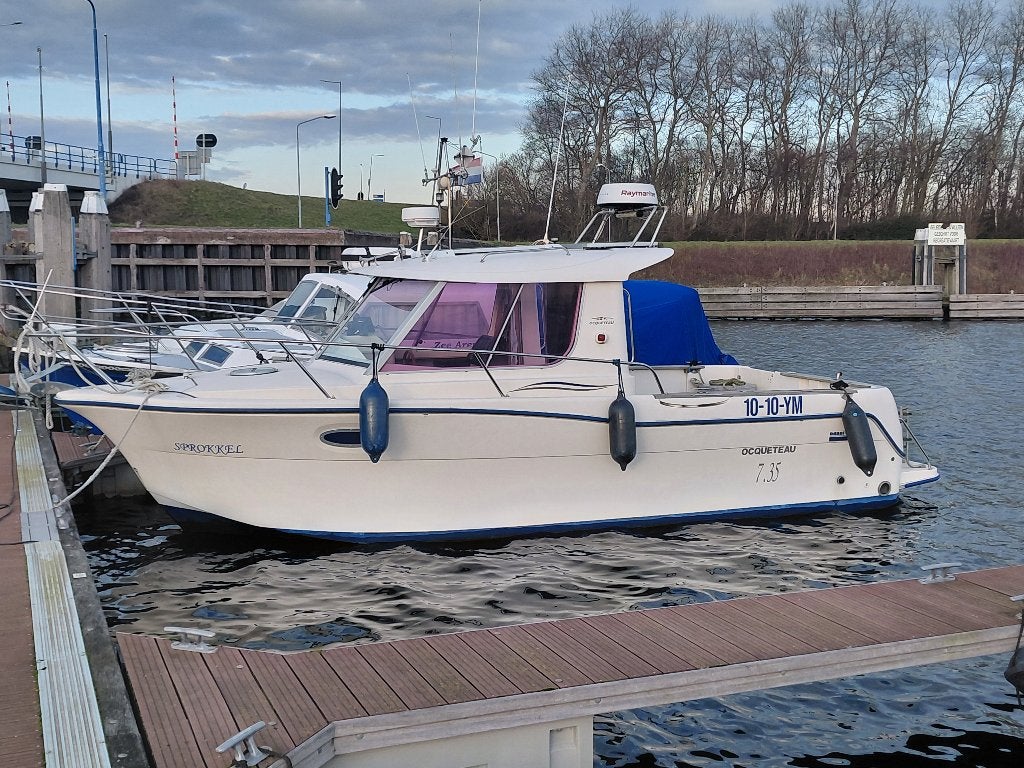 TE KOOP.    OCQUETEAU  VIS/TOUR BOOT, Watersport en Boten, Vis- en Consoleboten, Overige merken, Gebruikt, Binnenboordmotor, Diesel