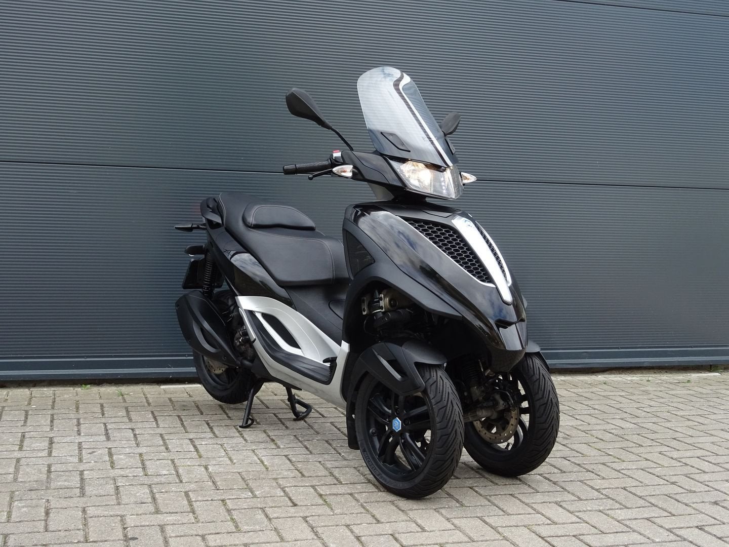 *VERKOCHT* PIAGGIO MP3 300 Yourban (bj 2016) 18,575 km, Motoren, Motoren | Piaggio, Scooter, Onbekend, Onbekend, Minimaal motorrijbewijs A2