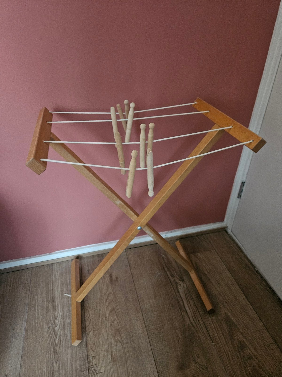 Houten speelgoed wasrek / droogrek, Kinderen en Baby's, Ophalen, Gebruikt, Meubelstuk of Keukentje