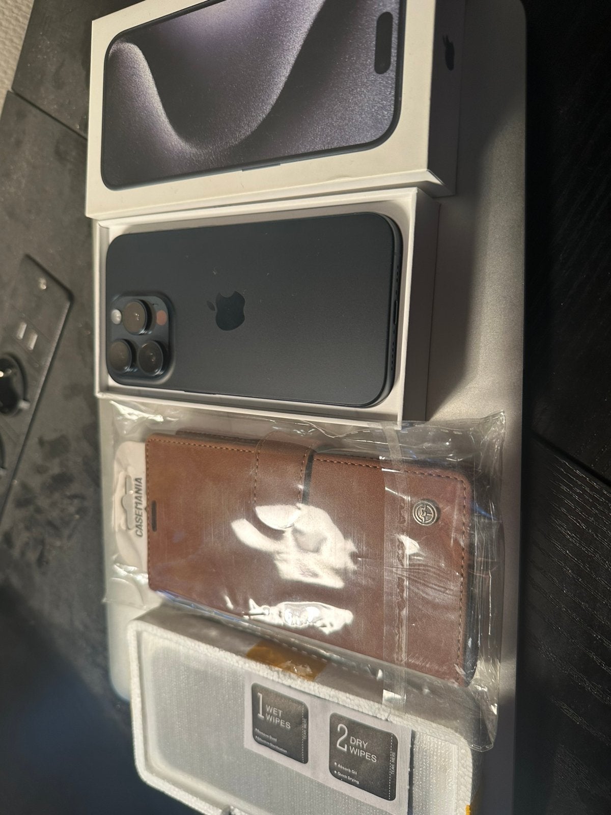 Te koop iphone 15 pro titanium blauw nieuw in doos, Telecommunicatie, 256 GB, Blauw, Nieuw, Ophalen of Verzenden