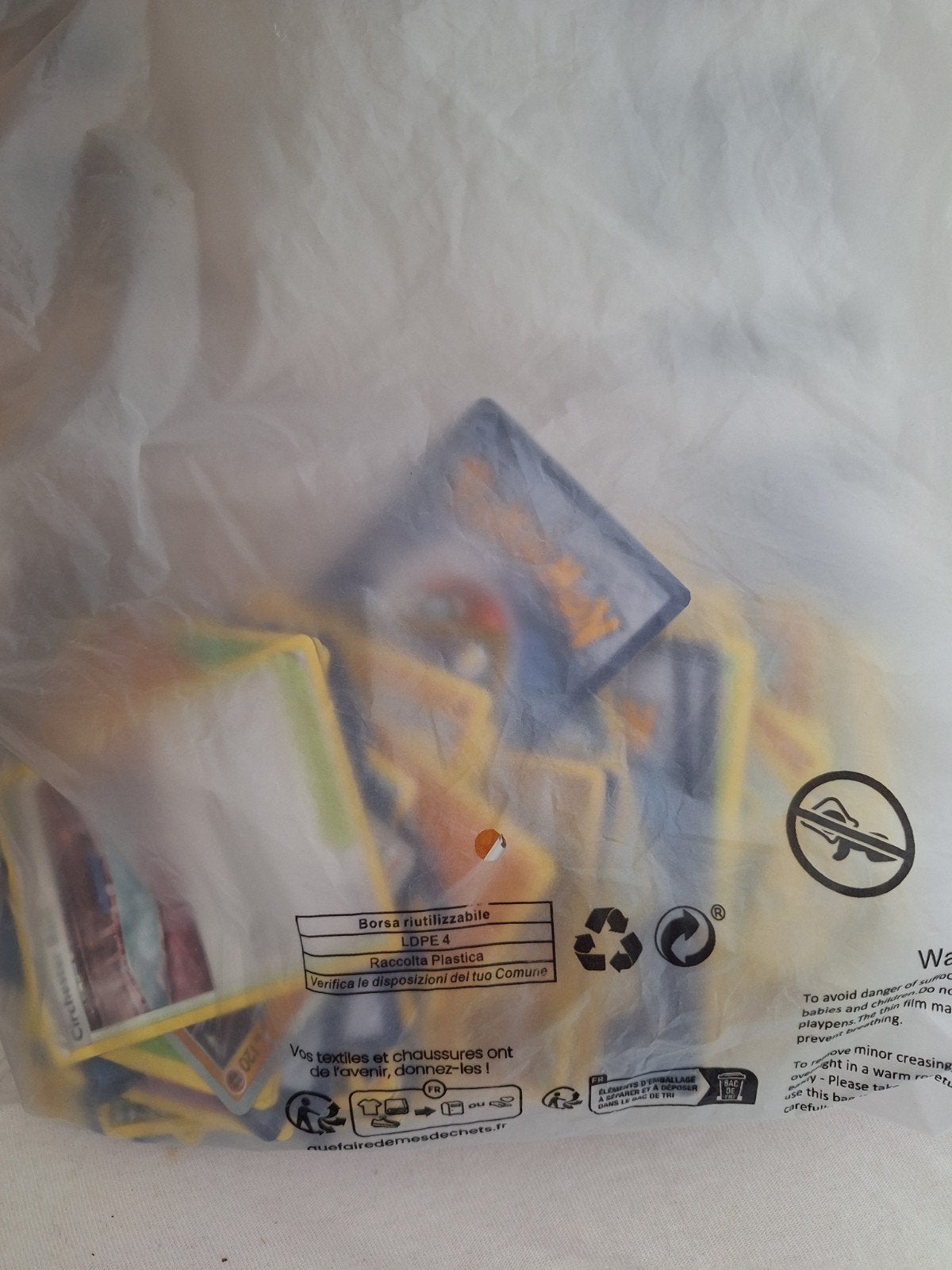 Diverse Pokémon kaarten in zak, Ophalen of Verzenden, Gebruikt, Meerdere kaarten
