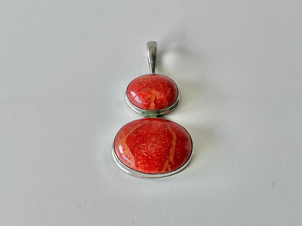 Prachtige Zilveren Hanger met Dubbel Rood Koraal Steen, Ophalen of Verzenden, Zo goed als nieuw, Met edelsteen, Rood