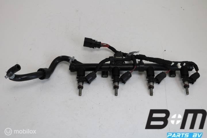 Brandstofrail met verstuivers Seat Leon ST 2.0 TSI DHJ, Gebruikt