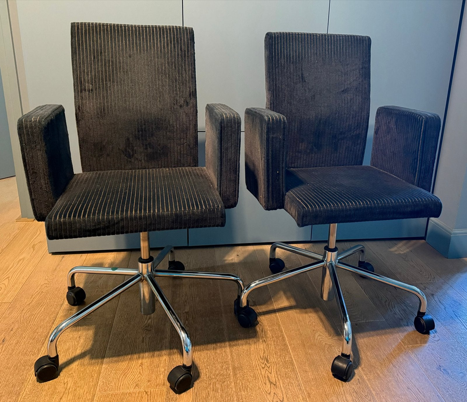 Bulo Pub&Club stoelen, Ophalen, Gebruikt, Grijs, Bureaustoel