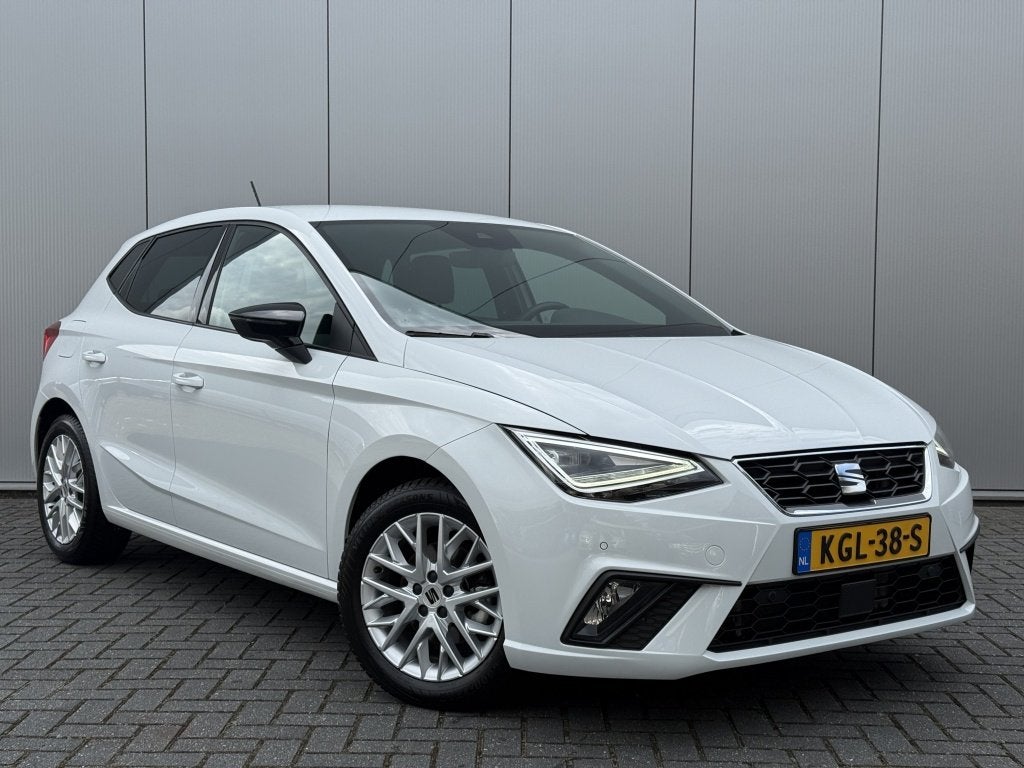 SEAT Ibiza 1.5 FR style business Carplay Camera Automaat Acc, Auto's, Seat, 4 cilinders, 610 kg, Geïmporteerd, Hatchback
