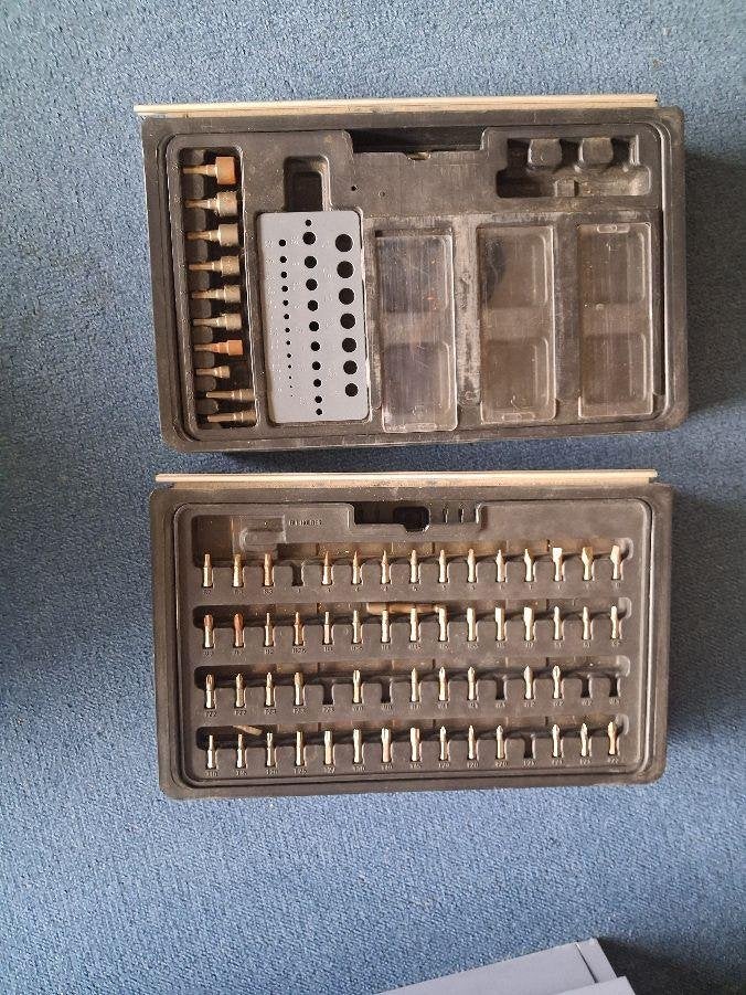 gereedschapkist met inhoud van bitjes, Ophalen, Gebruikt