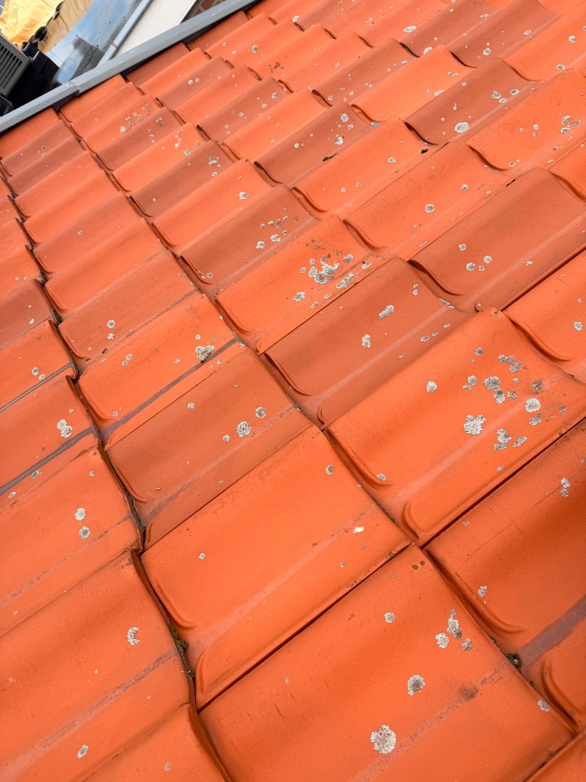 Gebruikte Lafarge dakpannen, Doe-het-zelf en Verbouw, Dakpannen en Dakbedekking, Ophalen, Gebruikt, Steen of Klei, Minder dan 5 m²