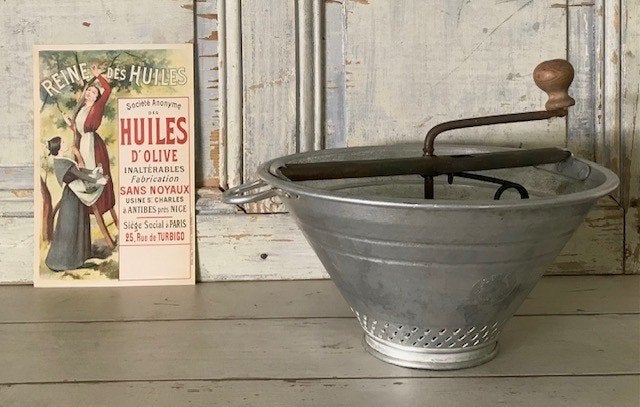 Sapastout grote Franse vintage roerzeef