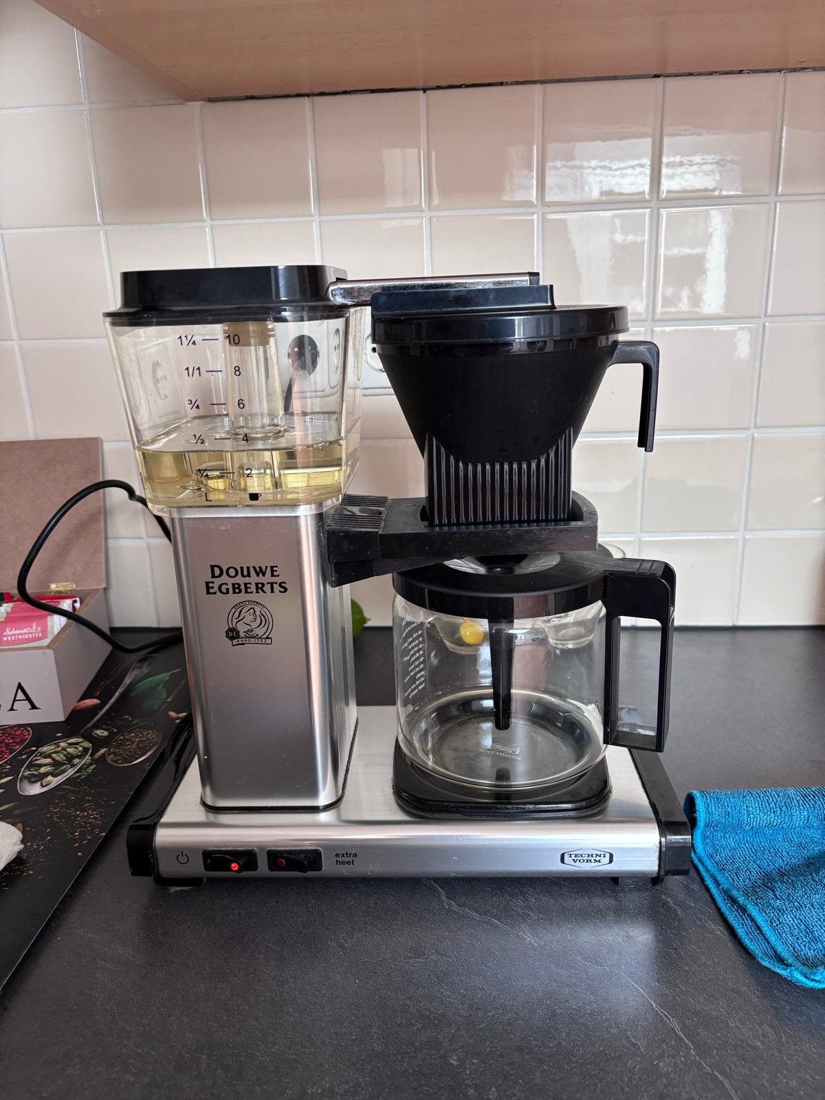 Douwe Egberts Technivorm Moccamaster KBG 741.62/B, Ophalen, Gebruikt, 10 kopjes of meer, Koffiemachine