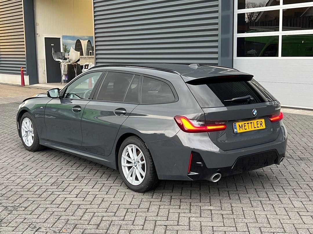 BMW 3-serie 320d, M sportpakket, 360 camera, navigatie, Auto's, Automaat, Dealer onderhouden, Achterwielaandrijving, 1995 cc