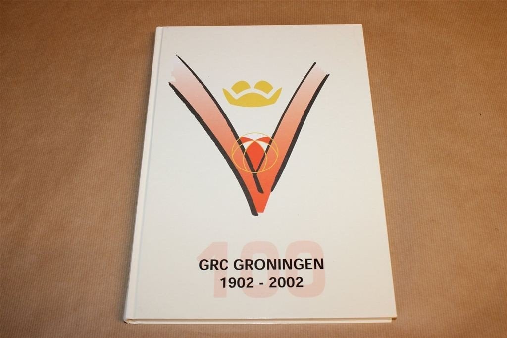 GRC 1902-2002 — 100 Jaar Voetbal In Groningen, Ophalen of Verzenden, Zo goed als nieuw