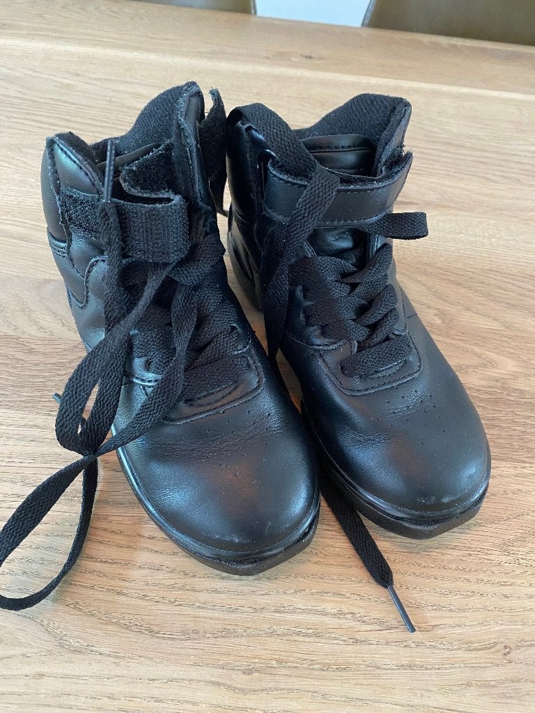 Dansschoenen Papillon maat 32, Ophalen, Zo goed als nieuw, Schoenen