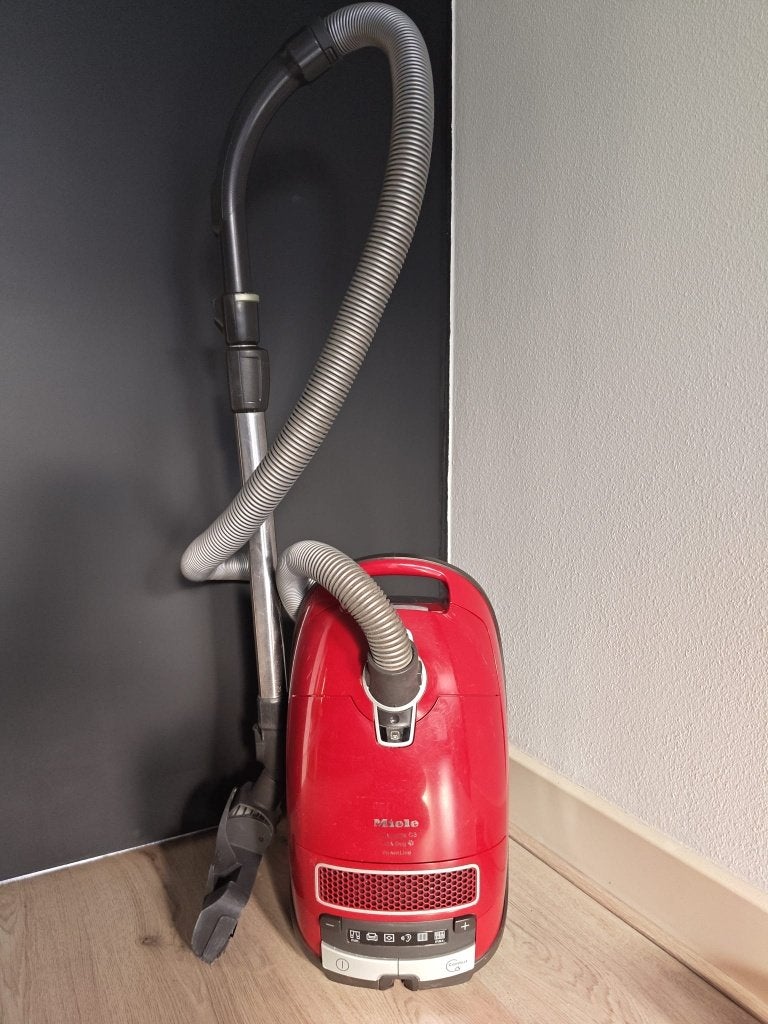 Miele Complete C3 Cat & Dog PowerLine – 890 Watt, Stofzak, Inclusief accessoires, Refurbished, Ophalen of Verzenden