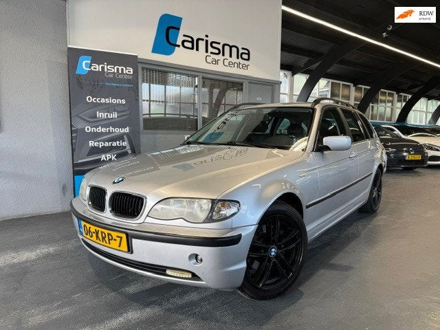 BMW 3-serie Touring 320i Leder|Cruise|Trekhaak, Auto's, 2171 cc, Achterwielaandrijving, Gebruikt, Handgeschakeld