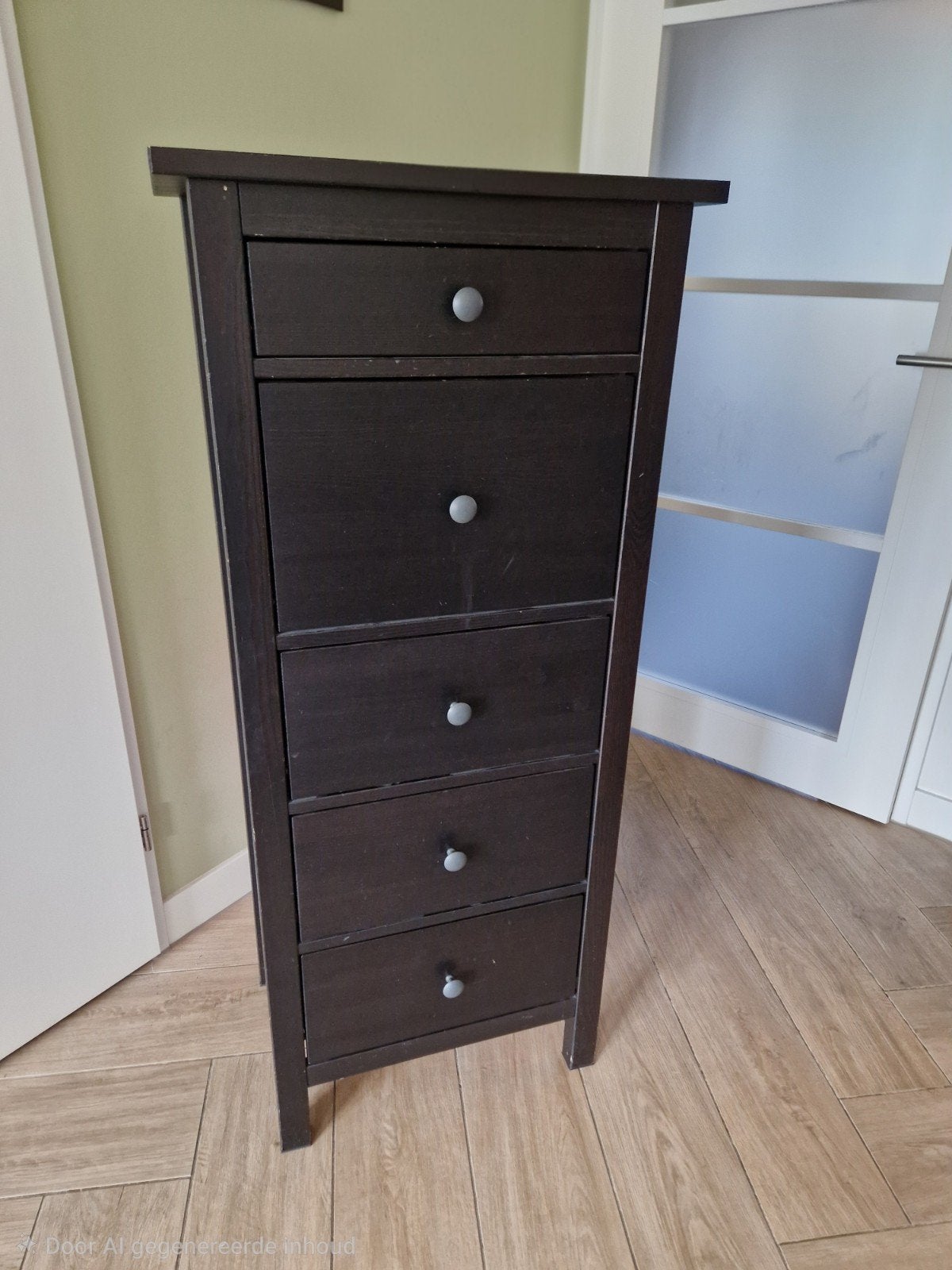 Hemnes ladekast met gebruikssporen, Ophalen, Gebruikt, 5 laden of meer, Minder dan 100 cm