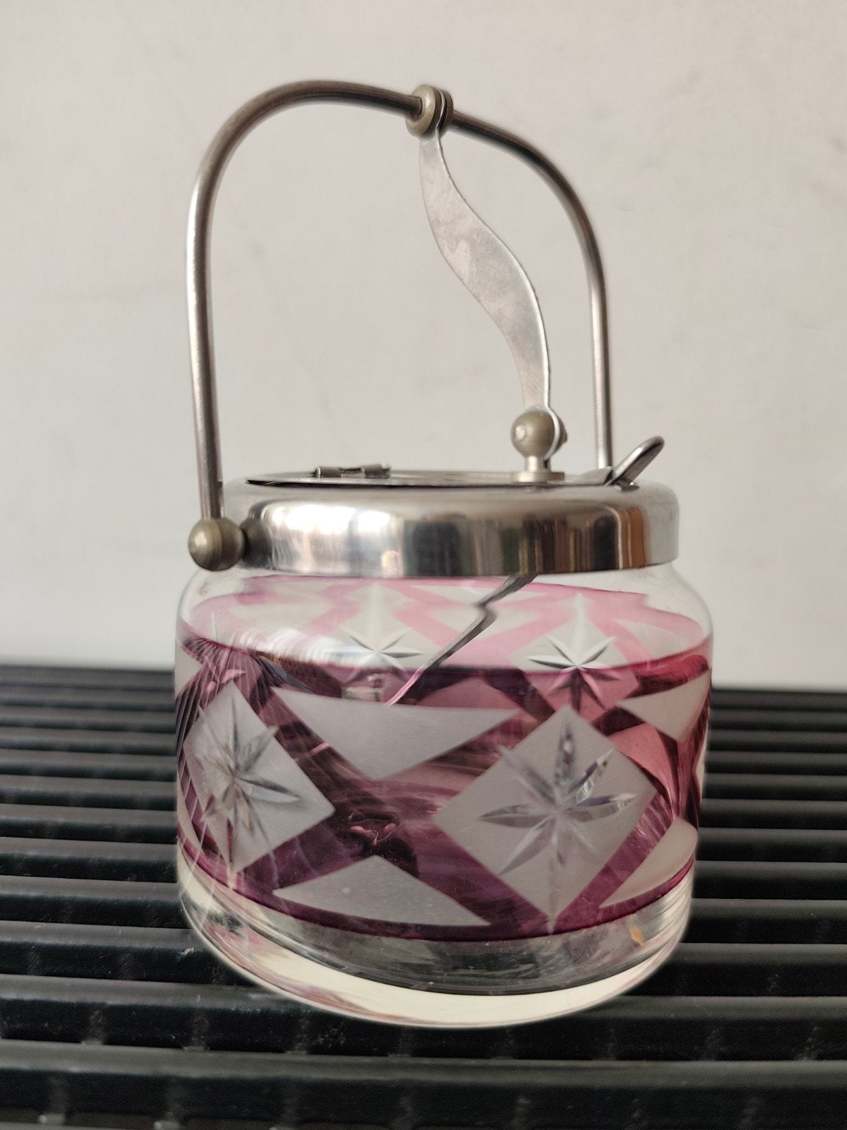 Midcentury geslepen glazen potje voor jam of suiker, Antiek en Kunst, Antiek | Glas en Kristal, Ophalen of Verzenden