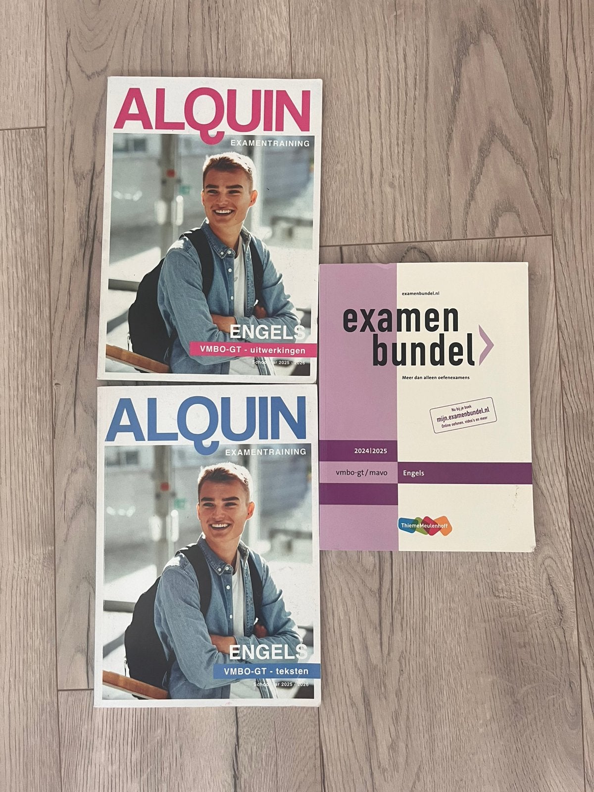 Examenbundel, Ophalen of Verzenden, Zo goed als nieuw