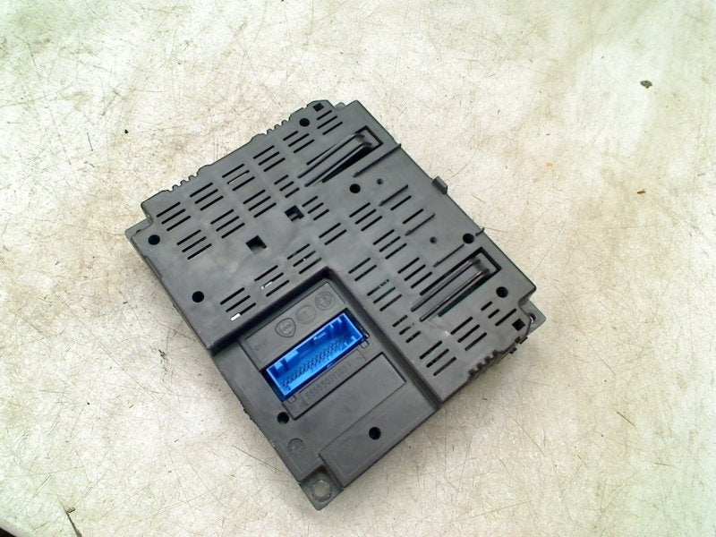 Bluetooth Control Module Blue &amp; Me 500 (312) 2010, FCA Germany GmbH, Gebruikt, IPC D1-09 Bahnhofsplatz, Rüsselsheim am Main 65423, , Duitsland