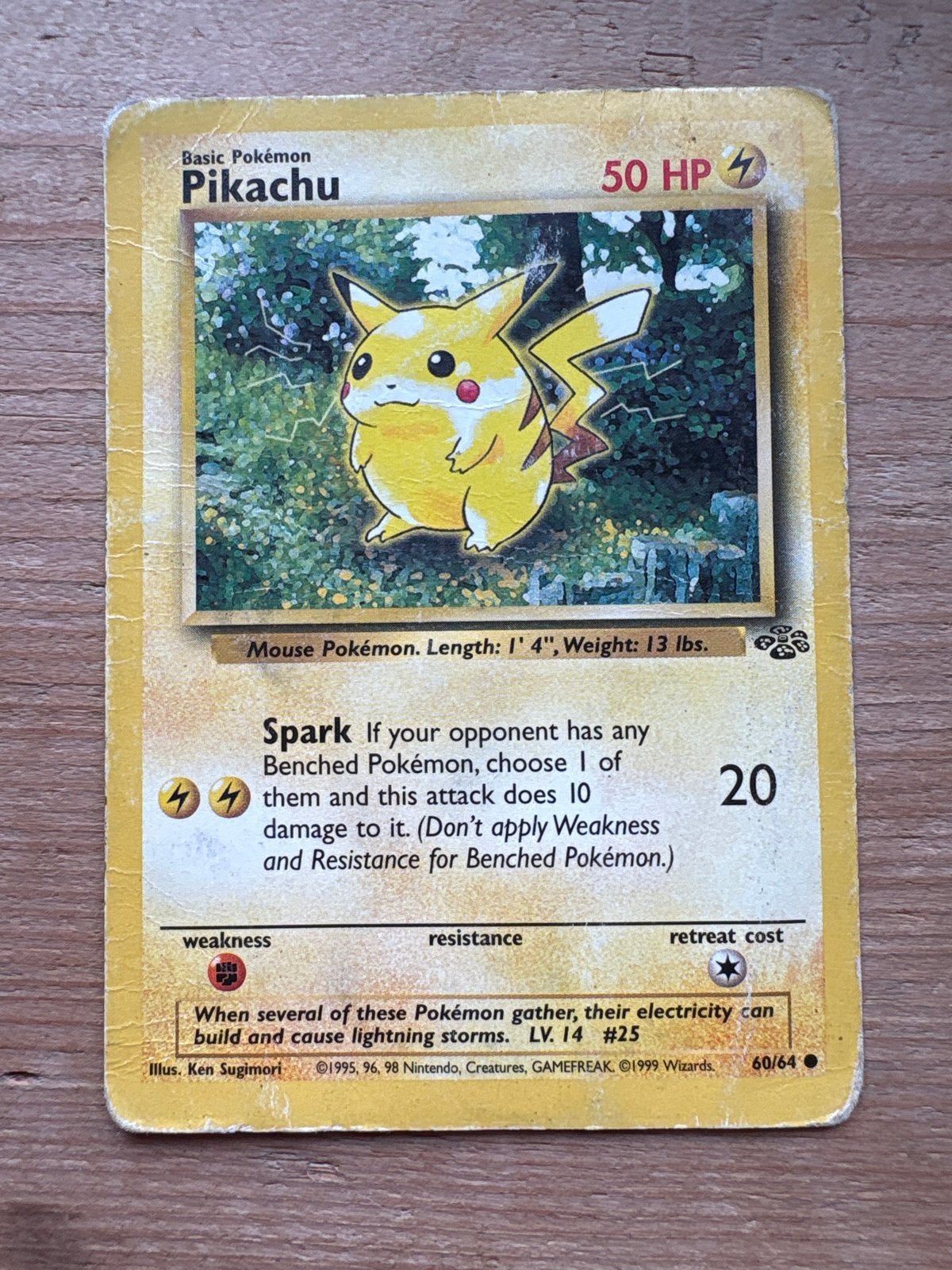 Pikachu Pokémon kaart 60/64 Jungle Set (1999), Hobby en Vrije tijd, Ophalen of Verzenden, Gebruikt, Losse kaart