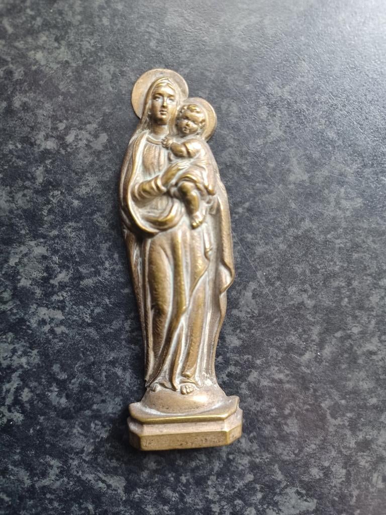 Religieus aandenken aan Maria (metaal), Ophalen, Gebruikt