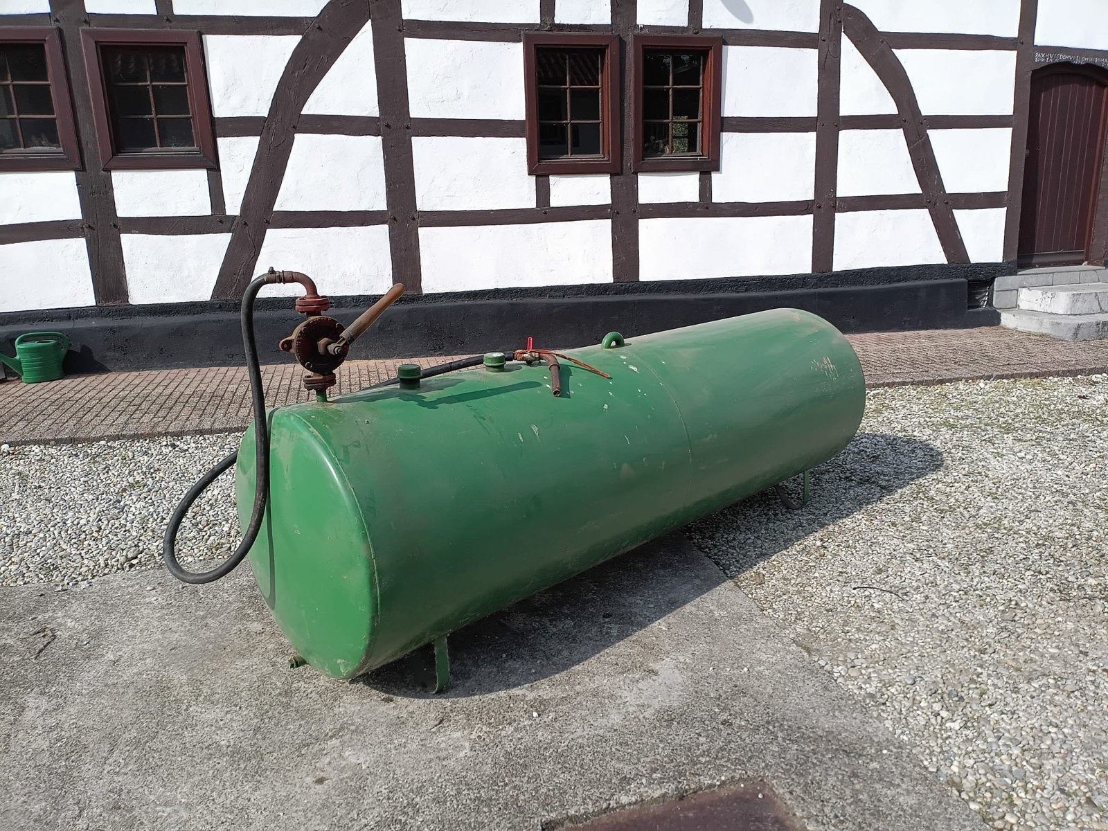 Stalen Dieseltank met Pomp - Groen, Ophalen