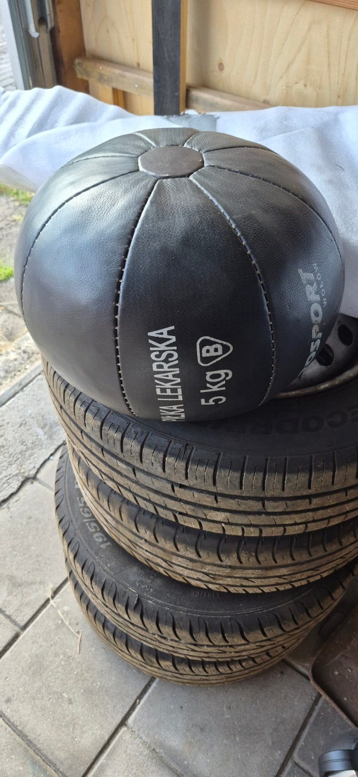 Medicijnbal 5 kg - Ideaal voor krachttraining en revalidatie, Ophalen, Gebruikt, Benen, Medicijnbal