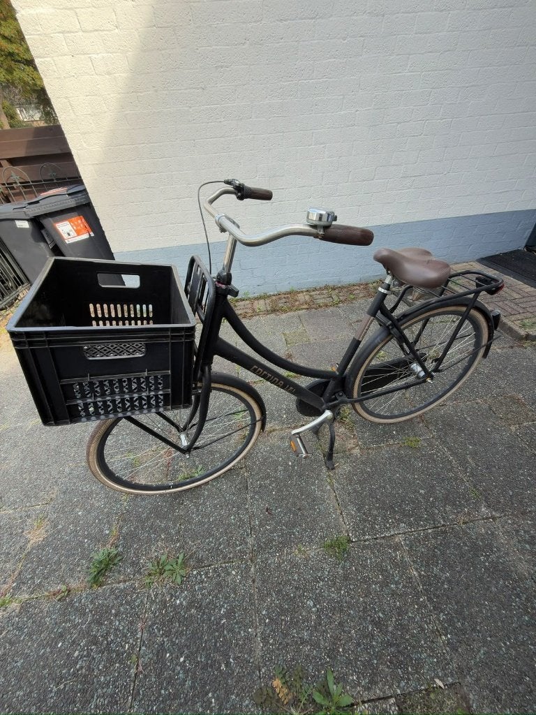 Cortina U4 Transportfiets Dames - Zwart met krat
