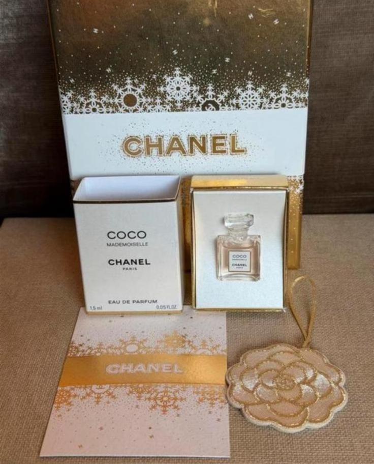 Miniatuur Chanel Coco Mademoiselle edp & beige camelia, Ophalen of Verzenden, Nieuw, Miniatuur, Gevuld