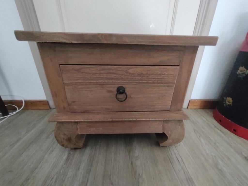Klein opium kastje / bijzettafel, Huis en Inrichting, Tafels | Bijzettafels, Ophalen, Minder dan 45 cm, Minder dan 55 cm, Opium